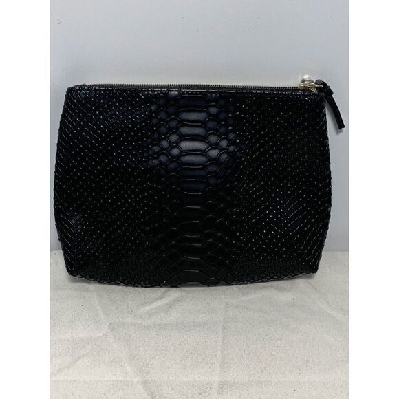 Victoria's Secret 5.5x8" Small Bag - Picture 5 of 6